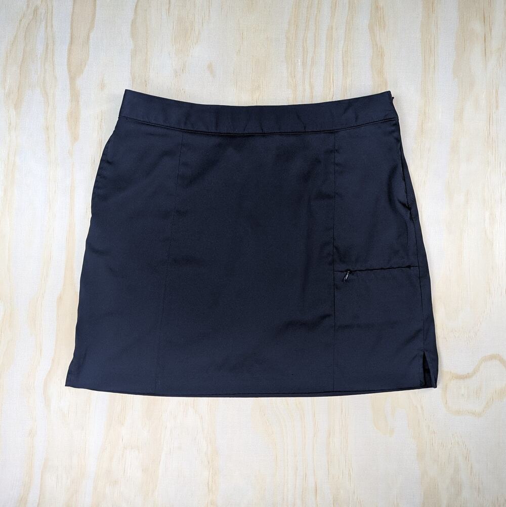 Greg Norman Women's 6 Black Golf Skort Perfect Fit Adjustable Waist Stretch